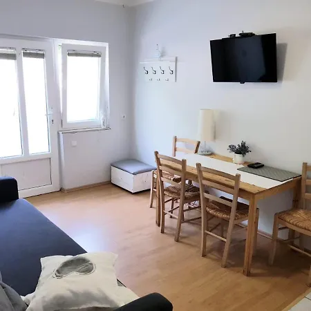Kolaric * Novi Vinodolski