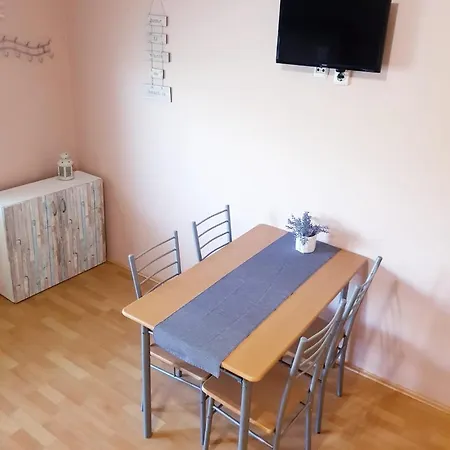 Kolaric Apartment *